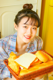 情窦初开的小姑娘